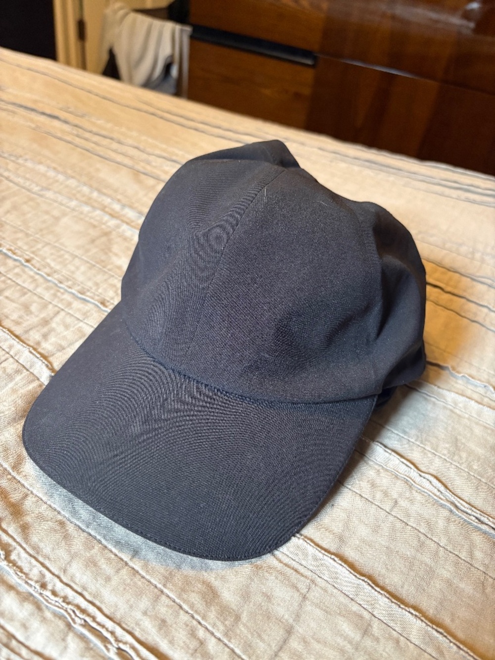 Lululemon hat black OS one size